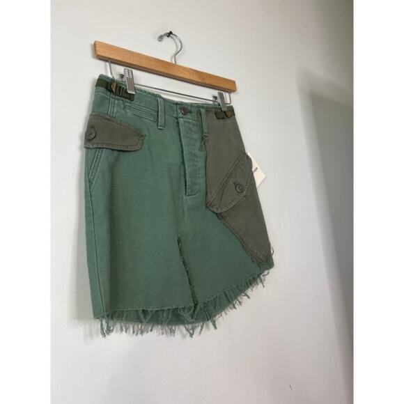 NWT Mother The G.I. Jane Frayed Cargo On The Double Green Mini Skirt Size: 25 - Picture 3 of 8